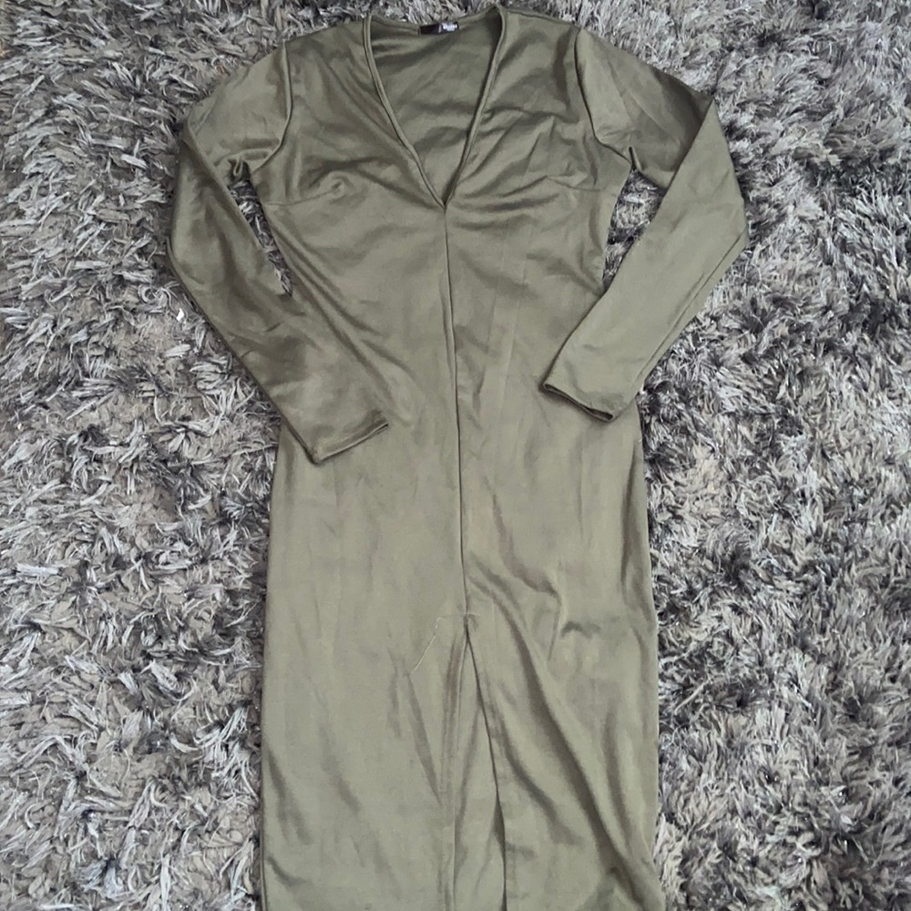 OLIVE GREEN LONG SLEEVE DRESS